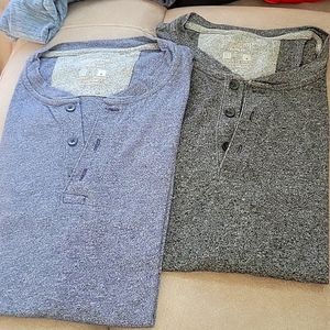 Banana Republic tshirt size small